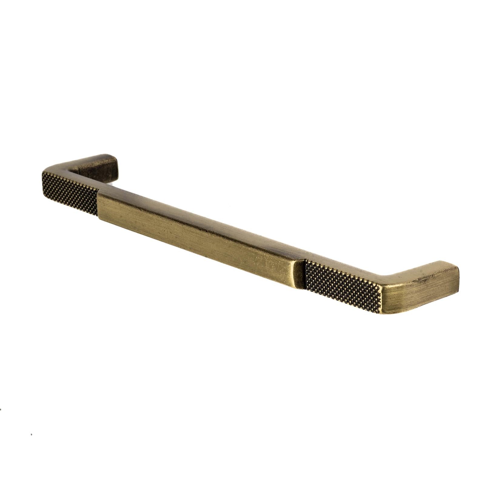 Mara - Knurled Kitchen Cabinet Handle - Antique Brass