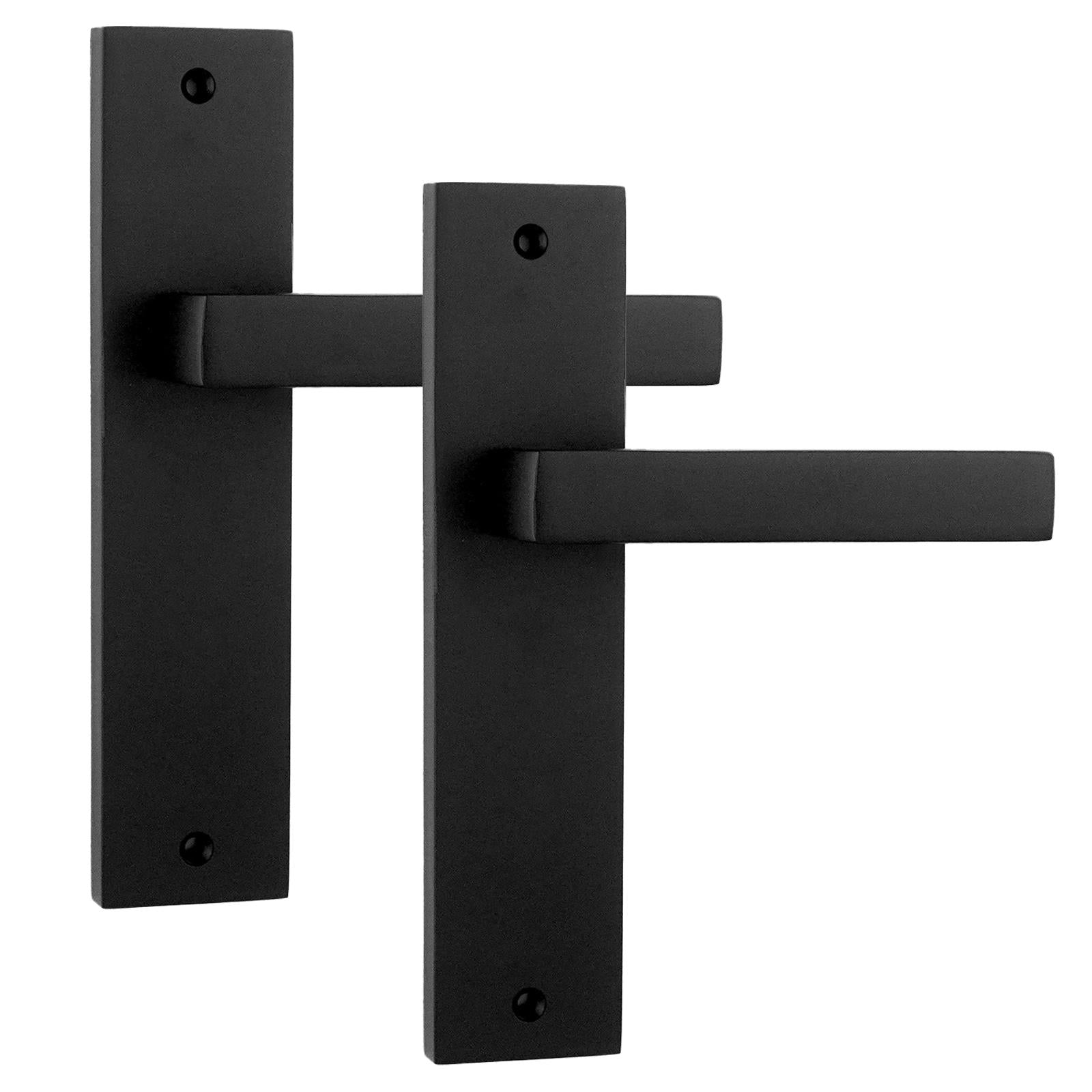 Lumina Door Handle on Backplate - Plain - Matt Black