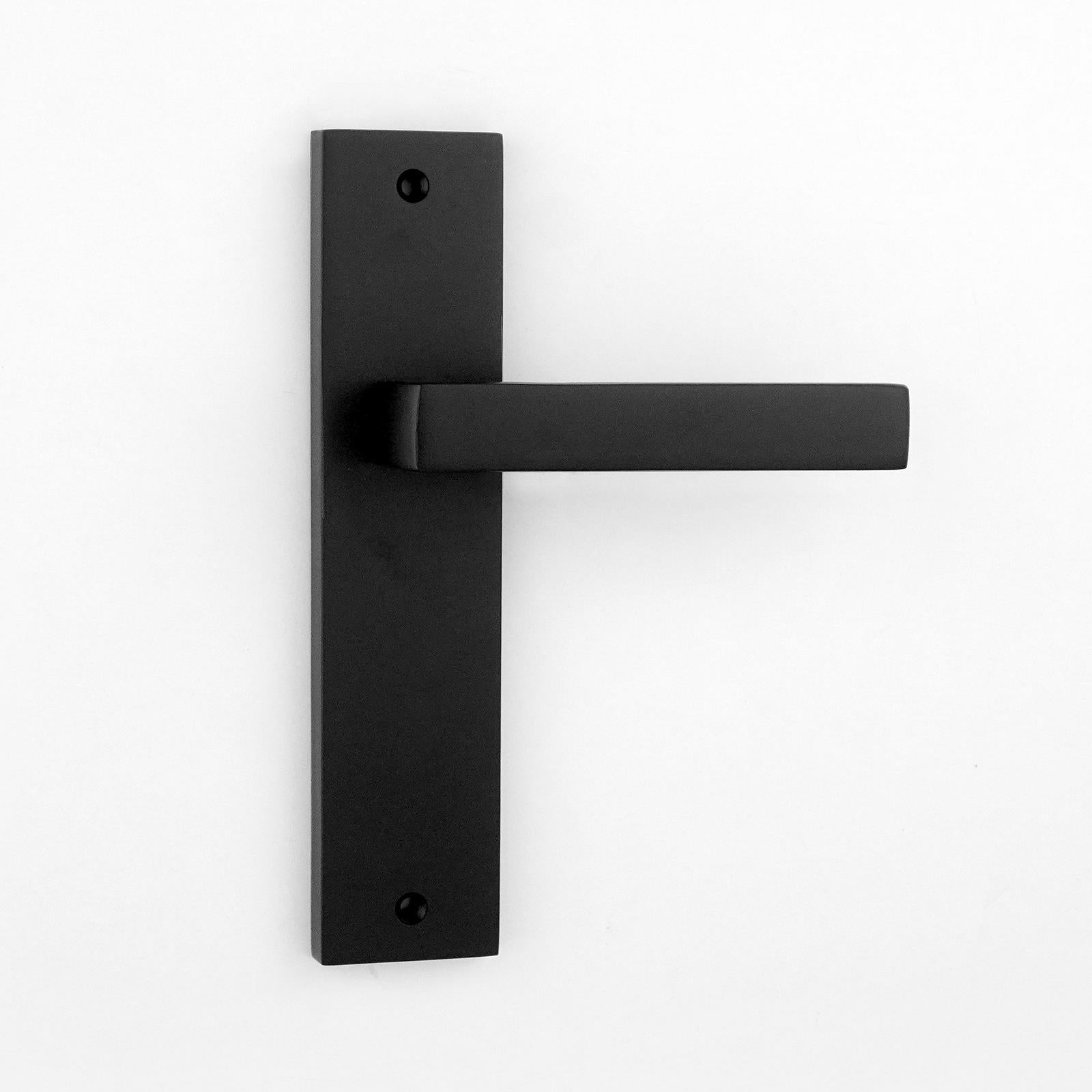 Lumina Matt Black Passage Door Handles on Backplate - Latch and Hinge Set