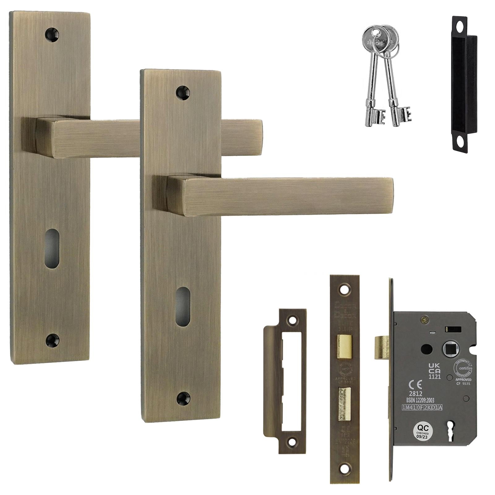 Lumina Antique Brass Privacy Door Handles on Backplate with Keys - Sash Lock Kit Set