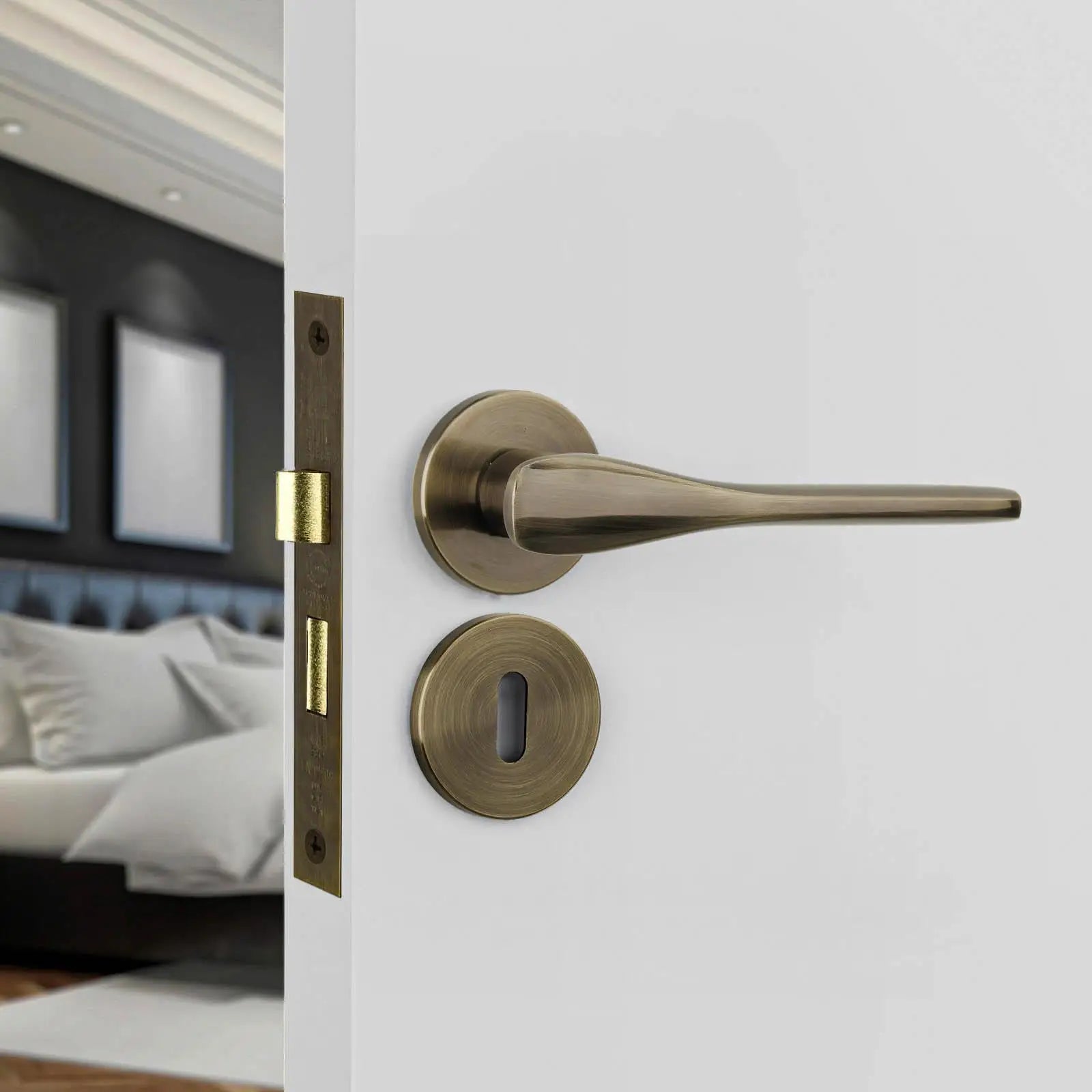 Verita Antique Brass Privacy Door Handles - Sash Lock Kit Set - –