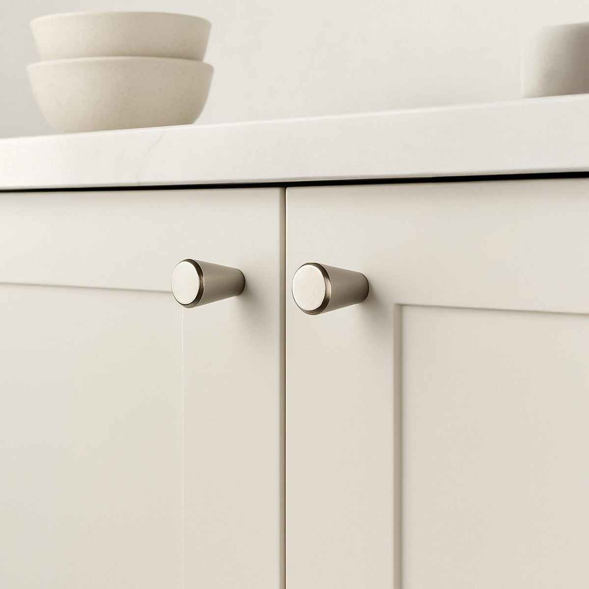 Lunaria - Cone Kitchen Cabinet Knob - Polished Chrome – view 3