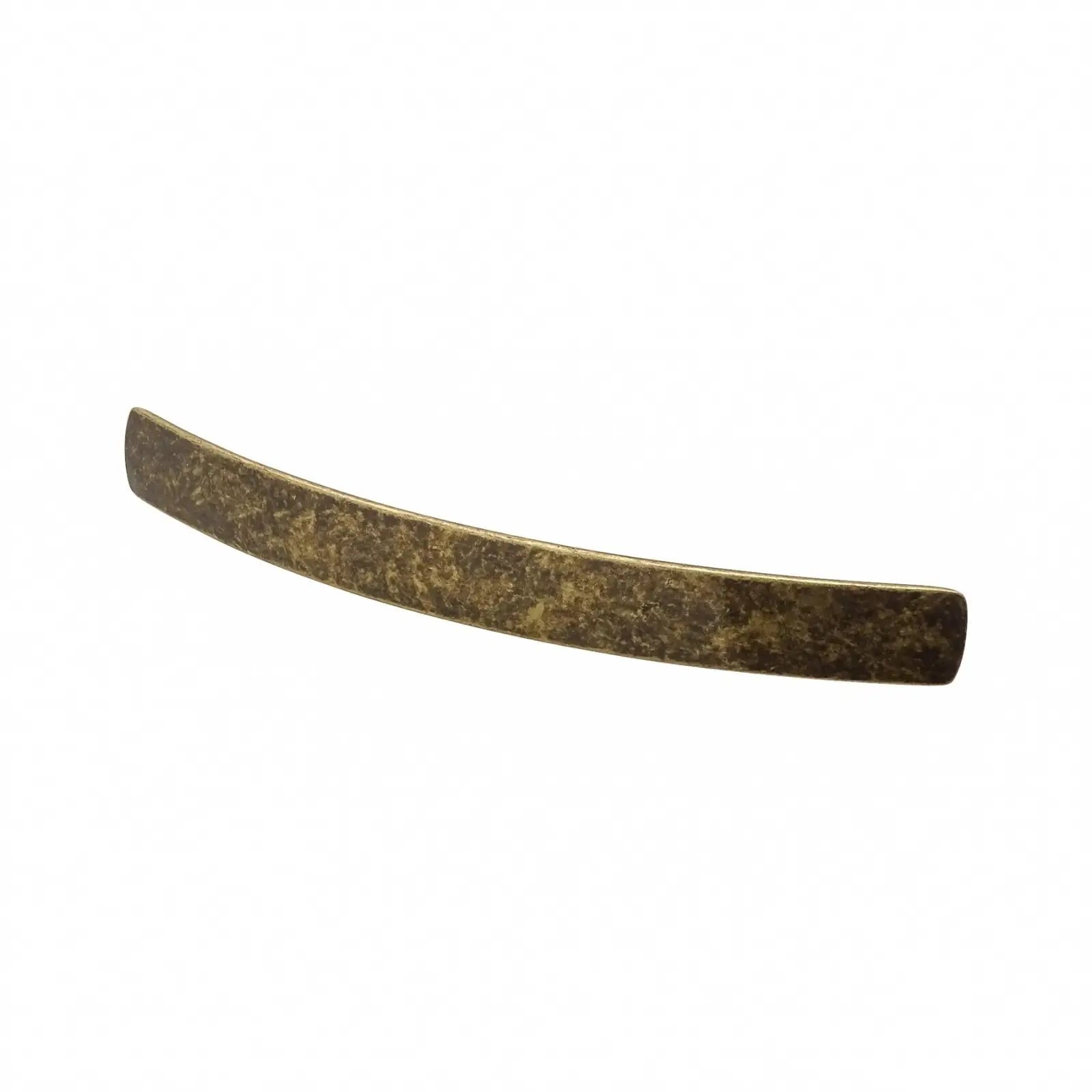 Loch - Curved Bow Kitchen Handle - Antique Brass - Decor And Decor