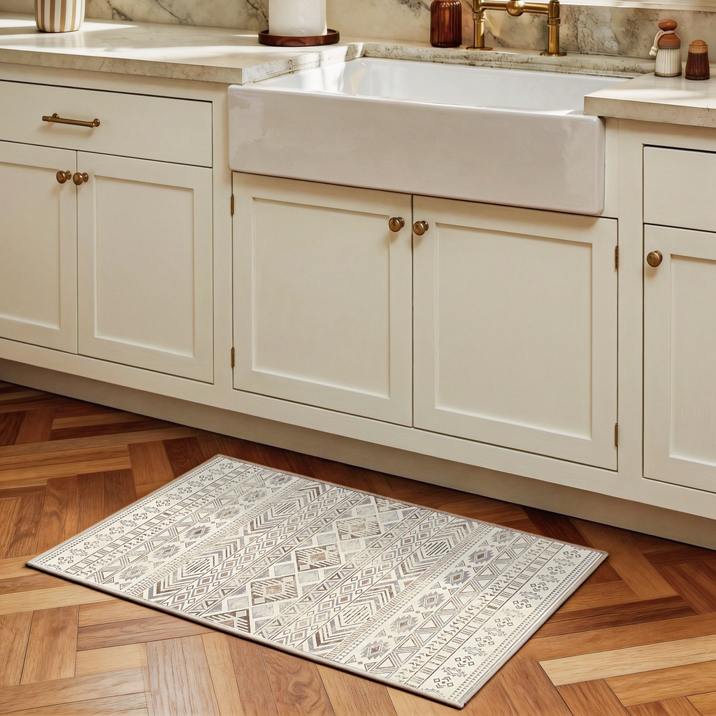 Nomira Traditional Machine Washable Rug 60x90cm