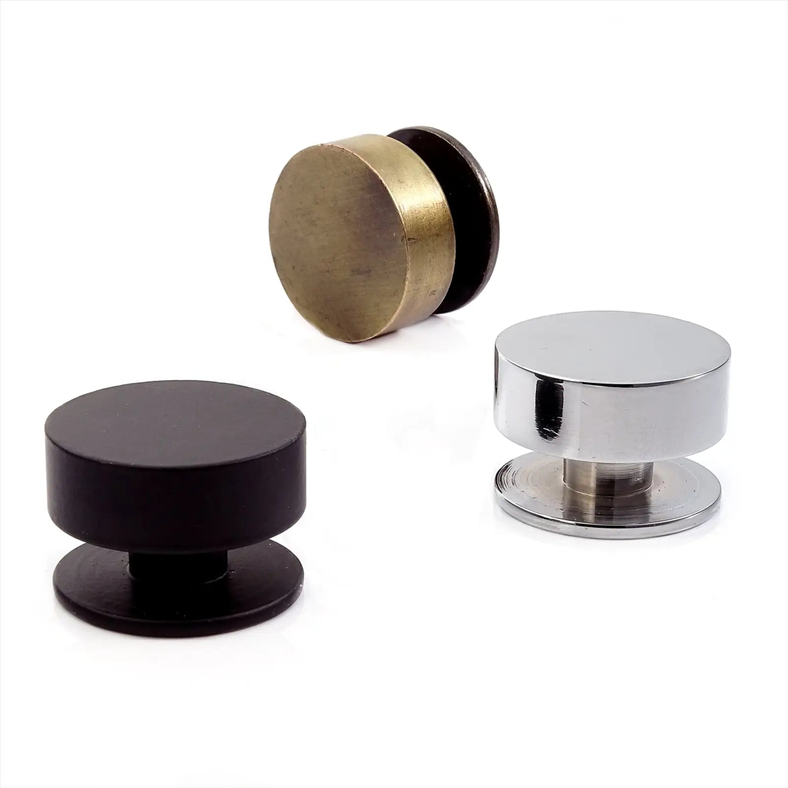 Limari - Traditional Round Kitchen Knob - Antique Brass - Knobs